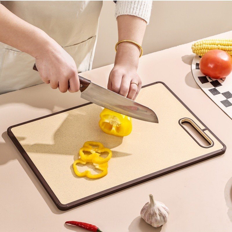 Custom Plastic Cutting Boards